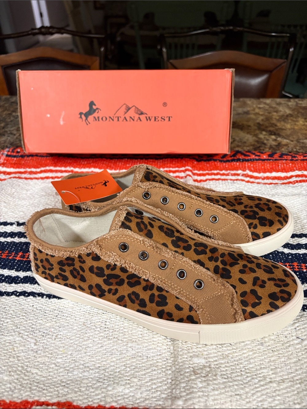Montana West Women’s slip-On Leopard Print Sneakers - Brown leopard